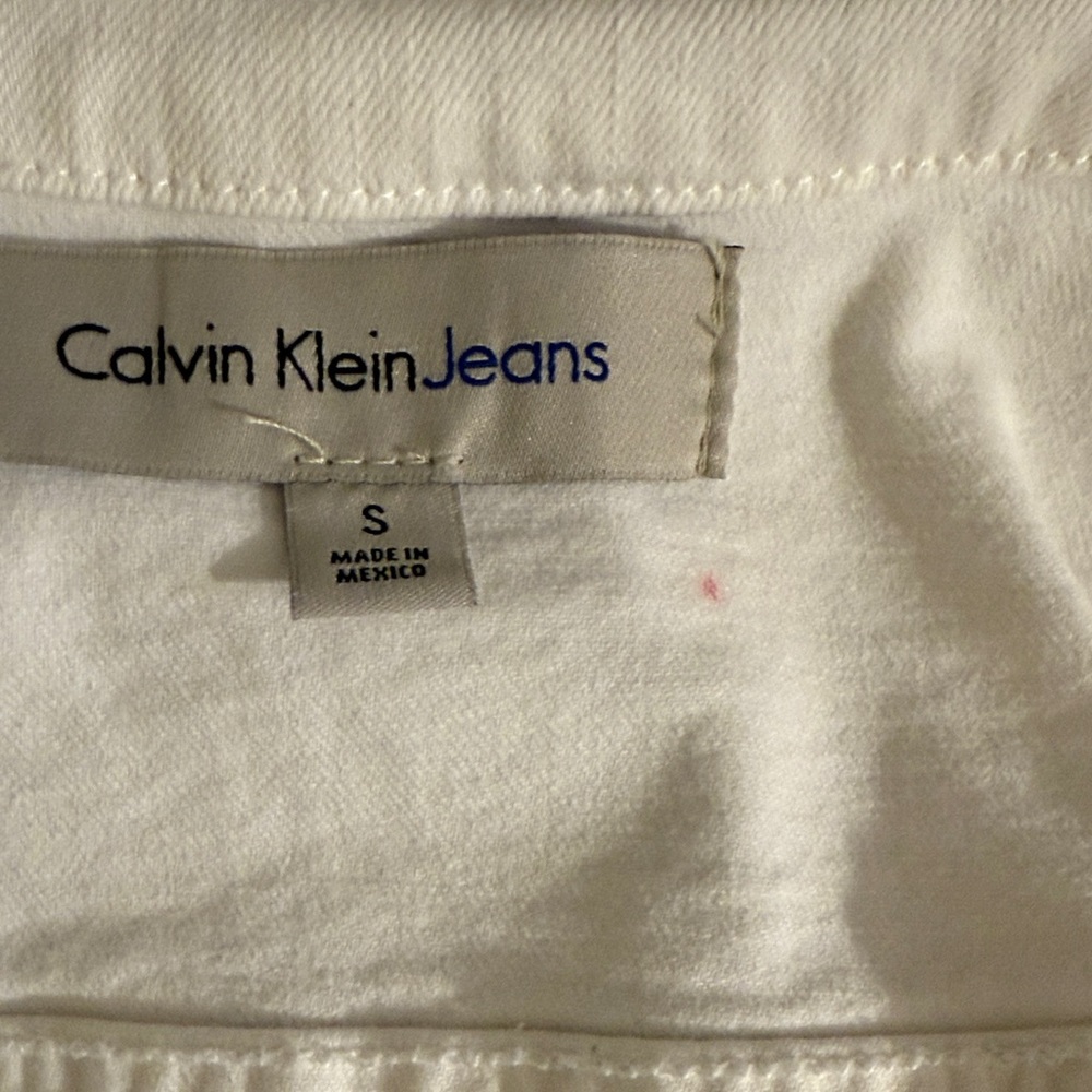 Calvin Klein  Women's White Denim Jacket - Picture 5 of 5